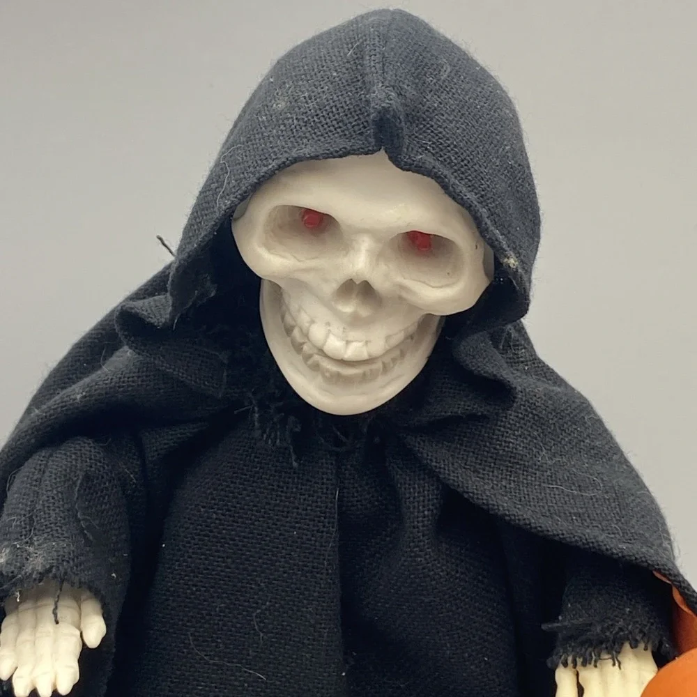 Grim Reaper at His Organ 1995 Gemmy Industries with Box Fully Working VTG Piano